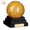 Quả cầu pha lê đúc vàng