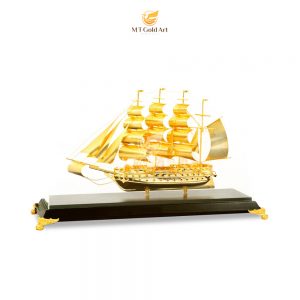 Thuyền buồm phong thủy mạ vàng mẫu 43 (cỡ đại)