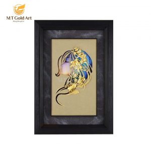 Tranh dát vàng Hoa cài mái tóc (24x35cm)