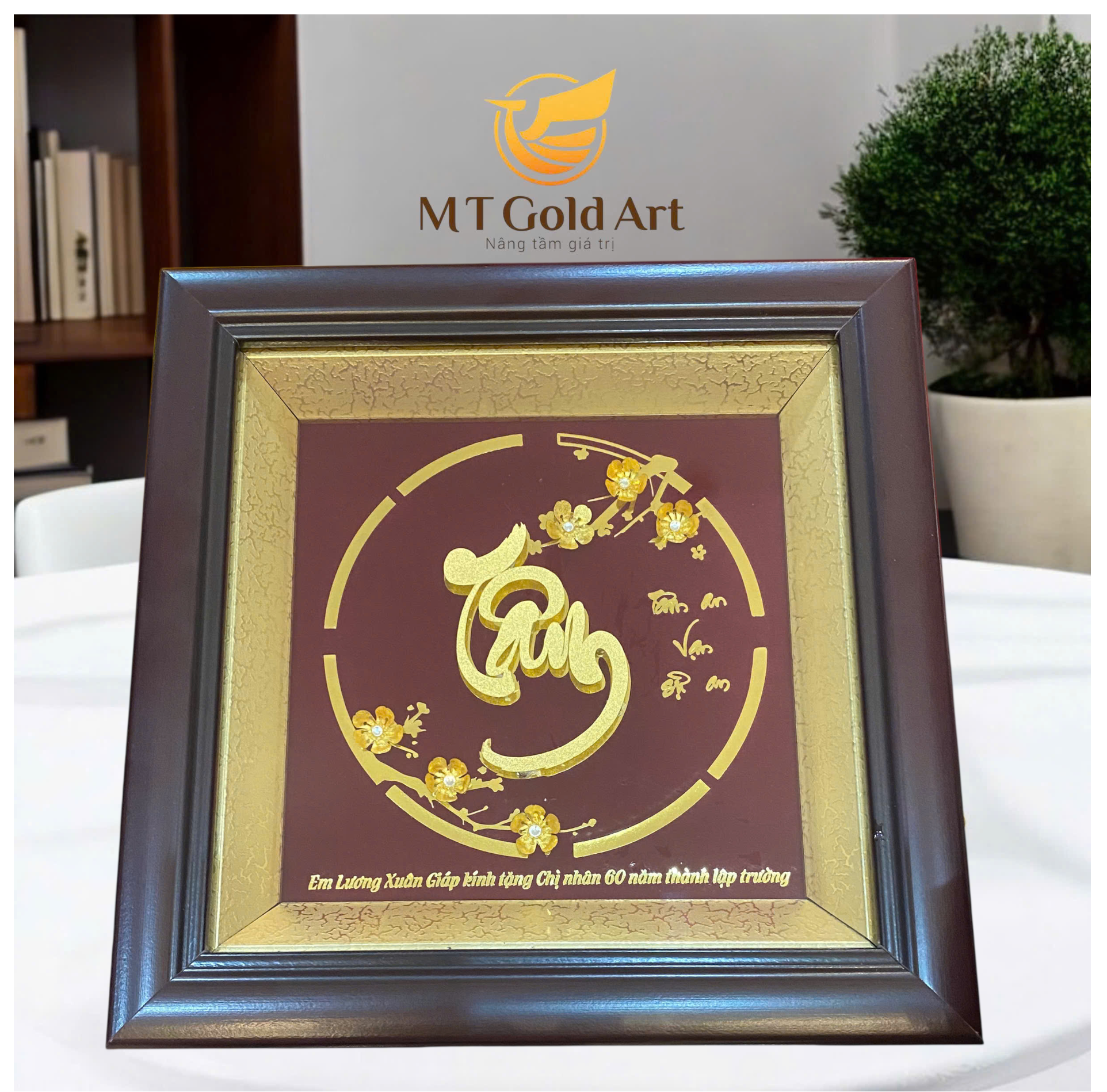 quà tặng tri ân ngày nhà giáo Việt nam sang trọng ý nghĩa