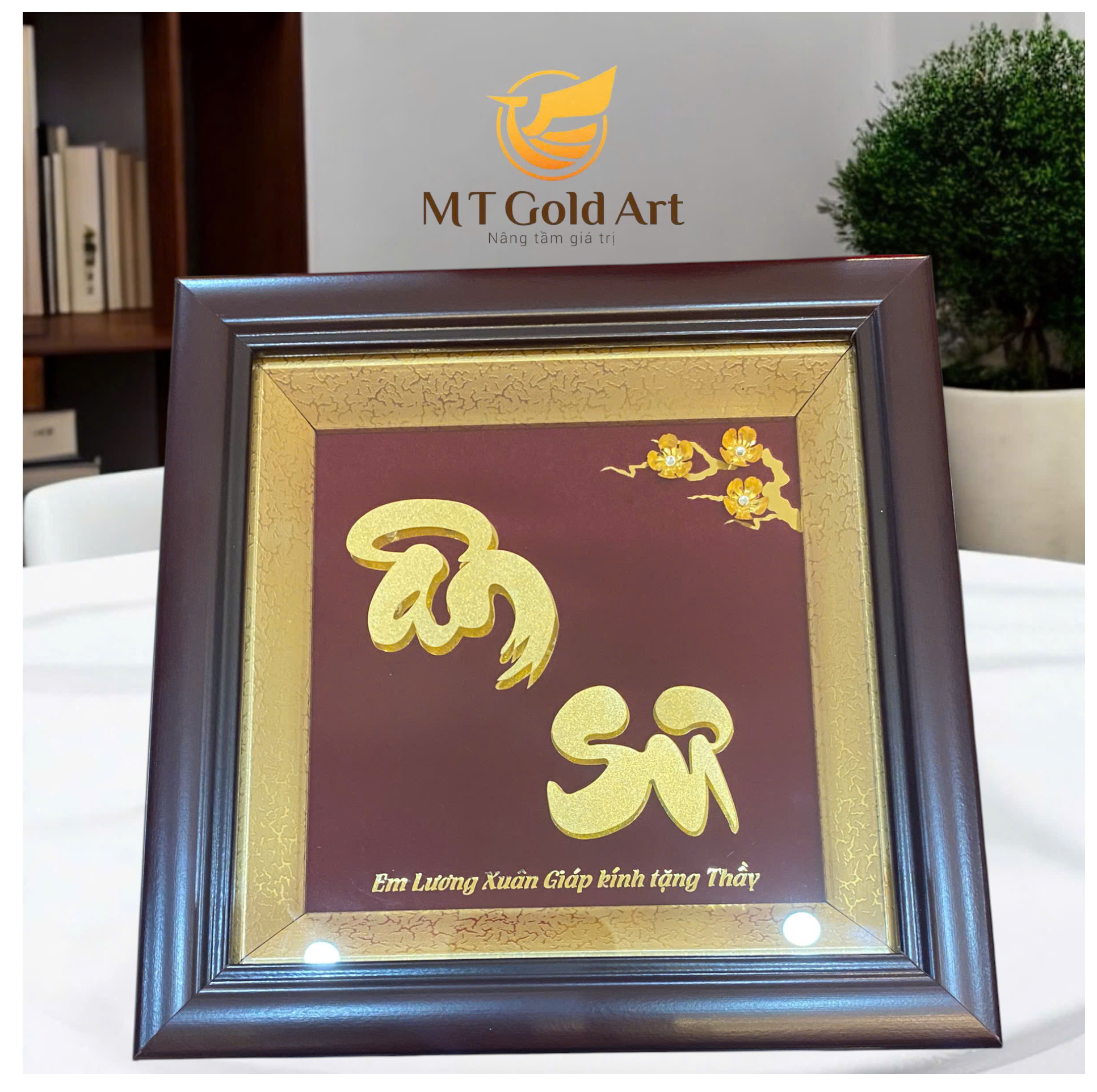 Tranh chữ ân sư quà tặng tri ân thầy cô ngày nhà giáo Việt nam