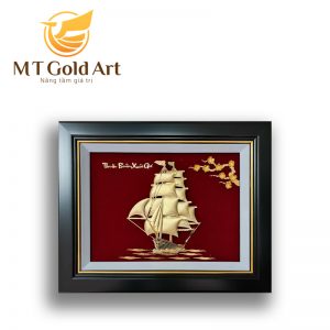 Tranh thuyền buồm hoa mai dát vàng 24k