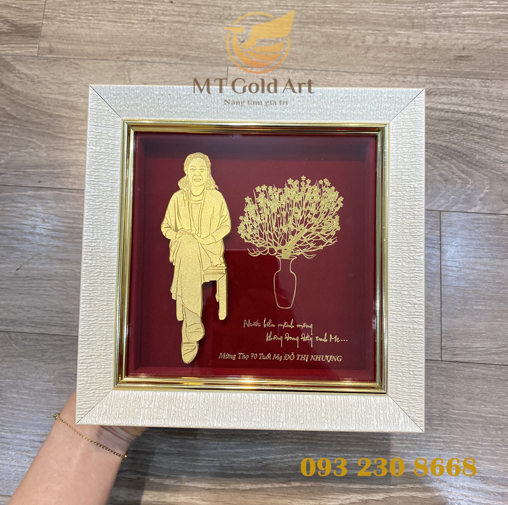 quà mừng thọ mẹ tuổi 70 ý nghĩa ấn tượng - tranh chân dung