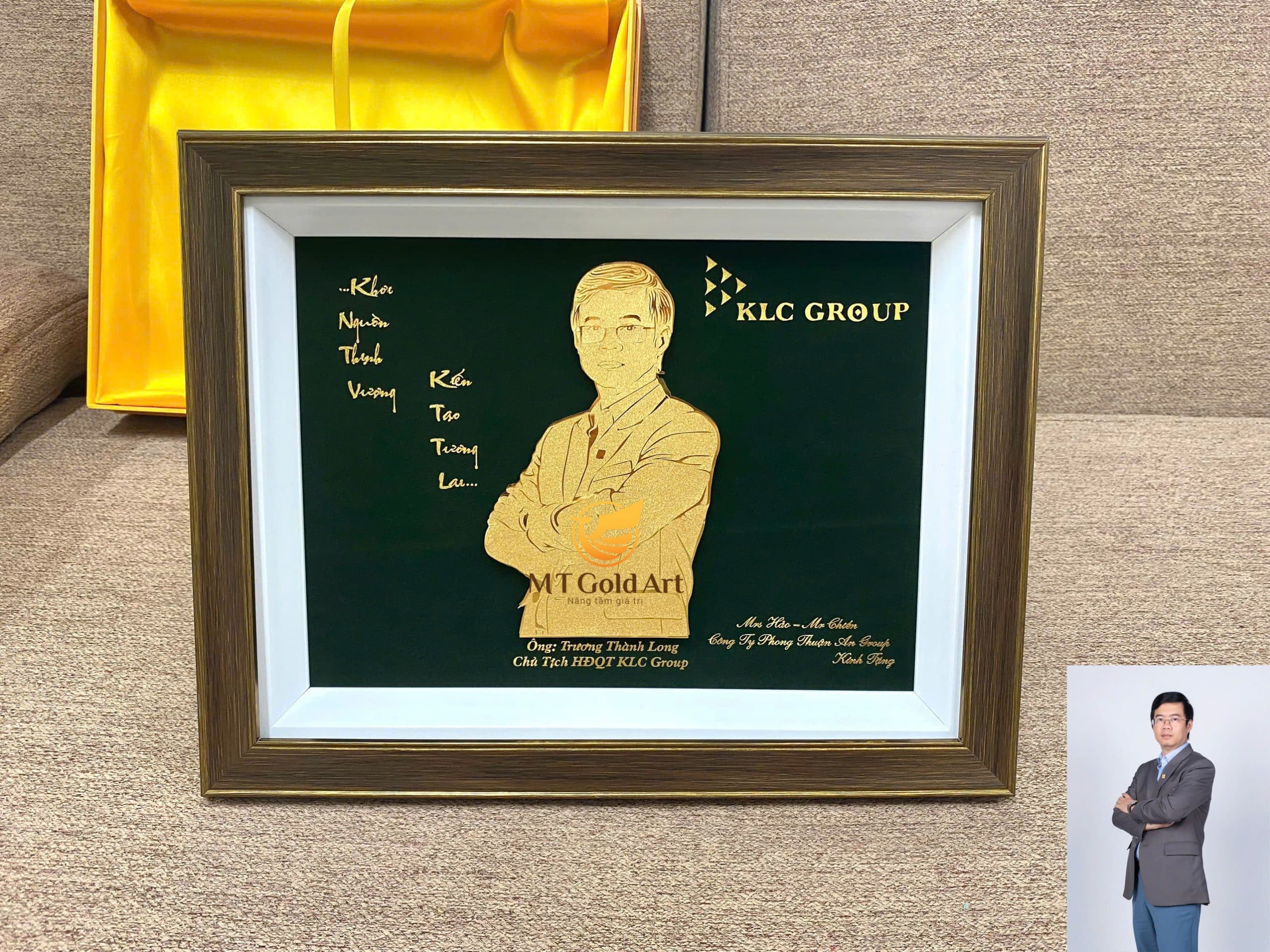 Quà tặng chủ tịch ấn tượng ý nghĩa