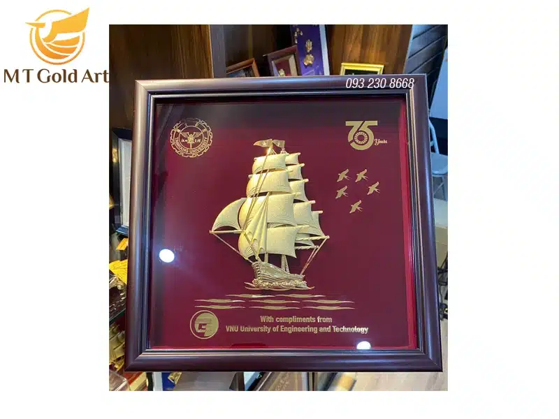 Tranh thuyền thuận buồm xuôi gió 