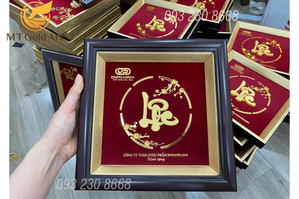 Quà tết tặng khách hàng của DNPharma qua tri an tet cho khach hang